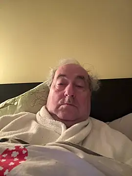 Snapshot of csikar chatting on 02.20.26 csikar online show from 02.20.26