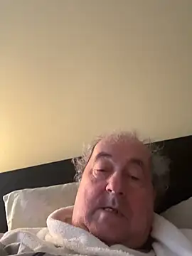 Snapshot of csikar chatting on 03.05.26 csikar online show from 03.05.26