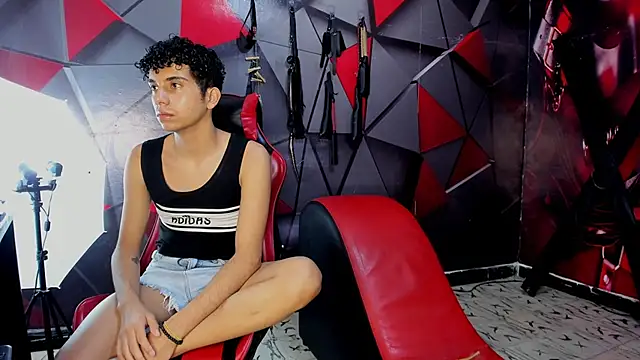 Hot Boys Without Limits online show from 01.18.26