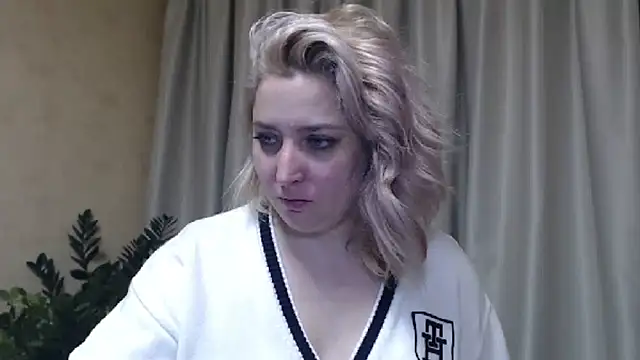 sweetpussy13 online show from 01.26.25