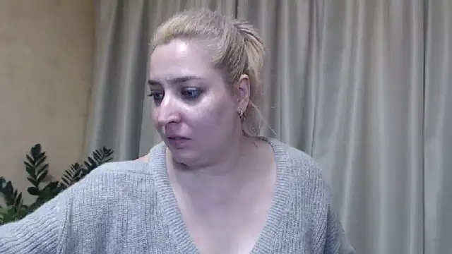 sweetpussy13 online show from 02.15.25