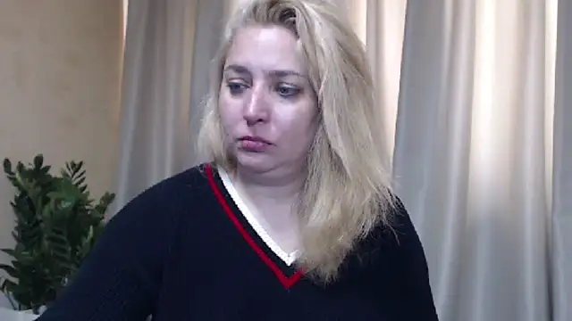 sweetpussy13 online show from 05.05.26