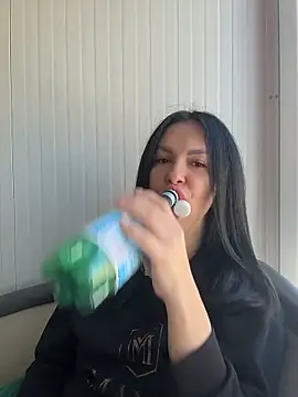 Snapshot of Eileen_Dorene chatting on 02.19.26 Eileen Dorene online show from 02.19.26