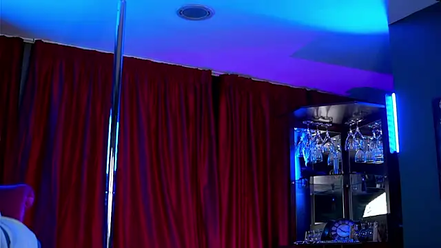 Snapshot of AstridVex chatting on 02.11.26 AstridVex online show from 02.11.26