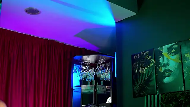 Snapshot of AstridVex chatting on 03.14.26 AstridVex online show from 03.14.26