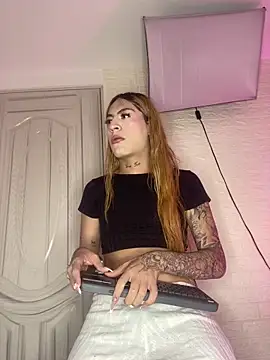 Snapshot of biancamonroe1 chatting on 01.16.26 biancamonroe1 online show from 01.16.26