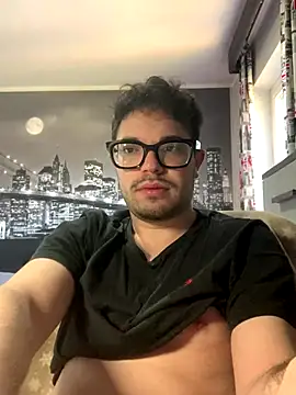 Snapshot of sognatore99 chatting on 12.21.25 sognatore99 online show from 12.21.25