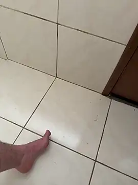 Snapshot of EngenheiroNovinho chatting on 02.04.26 EngenheiroNovinho online show from 02.04.26