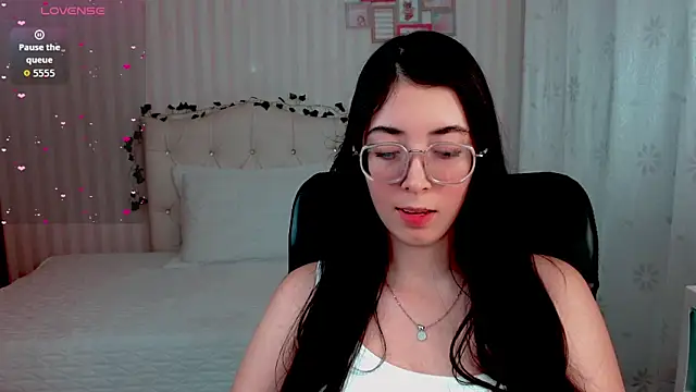 emmalove doll online show from 03.22.26