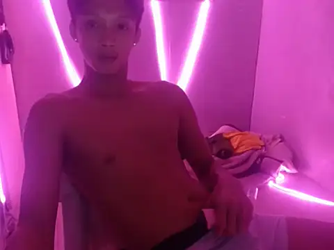 Massive hunk online show from 03.08.26