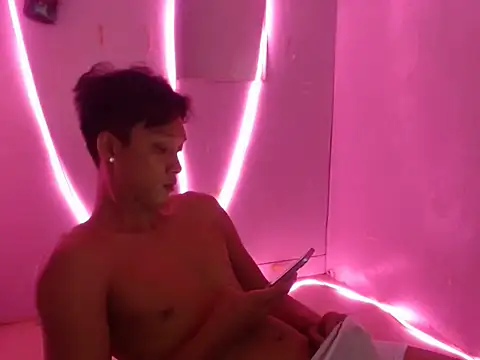 Massive hunk online show from 03.12.26