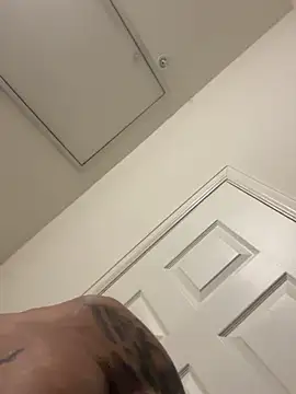 faces818 online show from 04.27.26