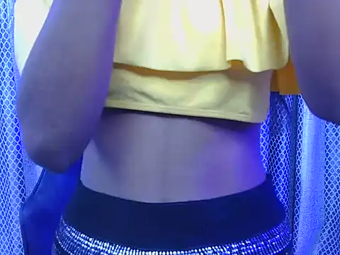 Snapshot of hey-pinky chatting on 01.10.26 hey-pinky online show from 01.10.26