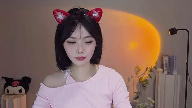 Pinkgirl520 online show from 05.05.26