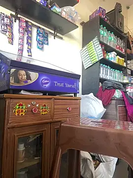 Snapshot of cute_mahi001 chatting on 03.06.26 cute mahi001 online show from 03.06.26