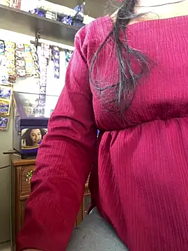 Snapshot of cute_mahi001 chatting on 03.12.26 cute mahi001 online show from 03.12.26