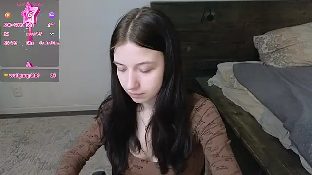 AlicePowells online show from 02.20.26