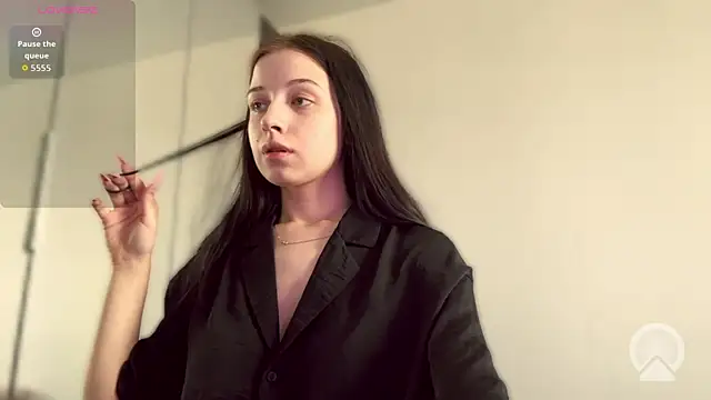 AlicePowells online show from 06.12.26