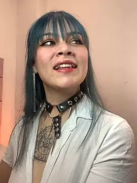 Snapshot of Adelaindiamond_ chatting on 06.24.26 Adelaindiamond online show from 06.24.26