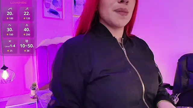 Snapshot of Celestee15_ chatting on 07.27.26 Celestee15 online show from 07.27.26