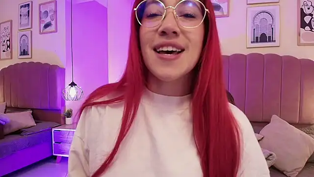 Snapshot of Celestee15_ chatting on 07.30.26 Celestee15 online show from 07.30.26