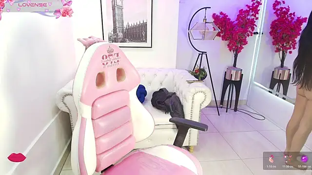 Snapshot of Carolina_cherry chatting on 03.04.26 Carolina cherry online show from 03.04.26