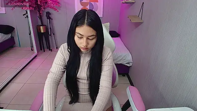 Snapshot of Carolina_cherry chatting on 03.12.26 Carolina cherry online show from 03.12.26