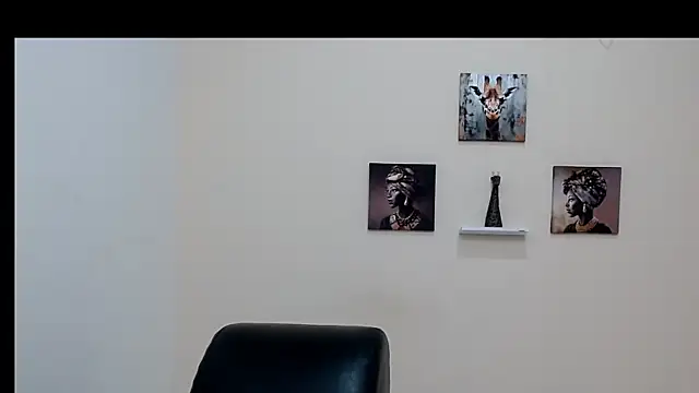 Snapshot of NOVAHOT98 chatting on 03.19.26 NOVAHOT98 online show from 03.19.26