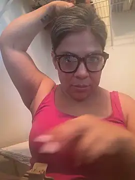 BettyWhispers online show from 02.16.26