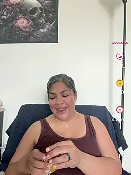 BettyWhispers online show from 06.07.26