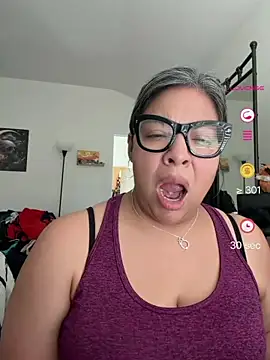 BettyWhispers online show from 06.19.26