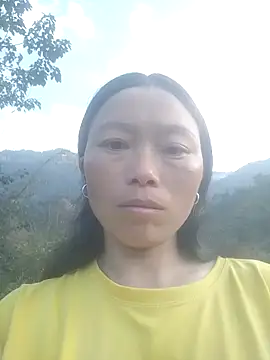 Yu Ethnicgirl online show from 12.18.25