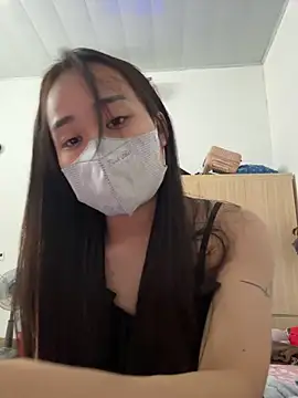 Snapshot of NinaBaby22 chatting on 12.17.25 NinaBaby22 online show from 12.17.25