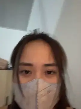 Snapshot of NinaBaby22 chatting on 12.17.25 NinaBaby22 online show from 12.17.25