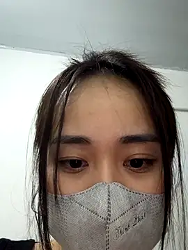 Snapshot of NinaBaby22 chatting on 12.18.25 NinaBaby22 online show from 12.18.25