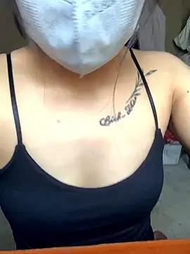 Snapshot of NinaBaby22 chatting on 01.19.26 NinaBaby22 online show from 01.19.26