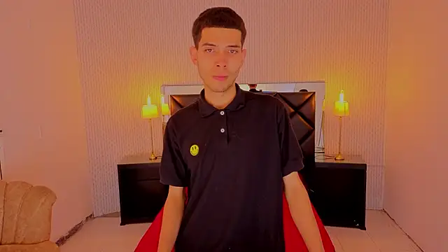 Snapshot of prettyboyy_13 chatting on 01.31.26 prettyboyy 13 online show from 01.31.26