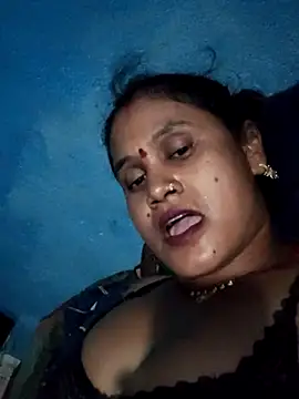 Akanksha soni online show from 04.30.26