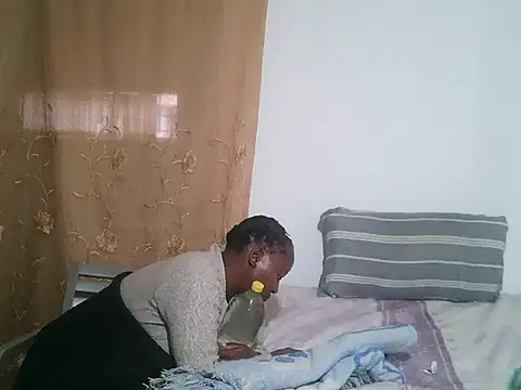 SweetHotPussy 99 online show from 04.24.26