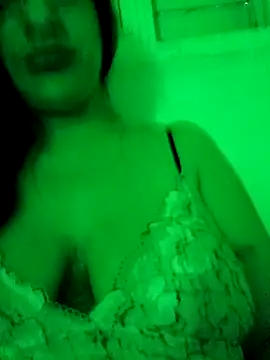 Snapshot of julietaloovee chatting on 03.19.26 julietaloovee online show from 03.19.26