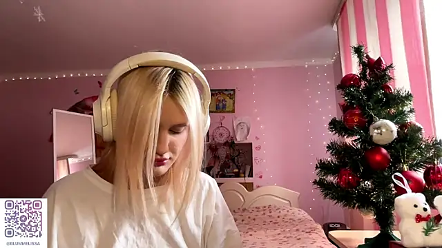 MelisaBloomy online show from 12.15.25