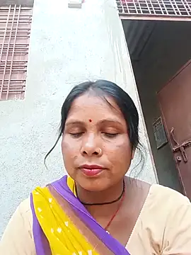 Shreya pandit online show from 04.22.26