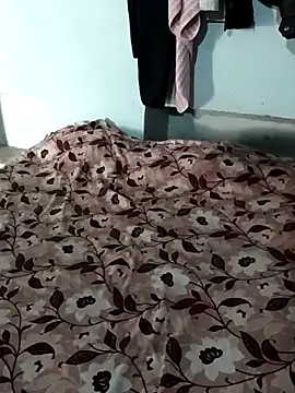 Snapshot of Pooja_Love143 chatting on 02.25.26 Pooja Love143 online show from 02.25.26