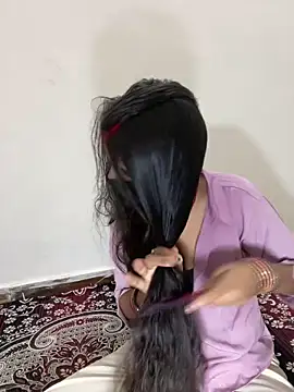 Snapshot of Pooja_Love143 chatting on 03.15.26 Pooja Love143 online show from 03.15.26