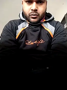 Snapshot of kripaul chatting on 12.19.25 kripaul online show from 12.19.25