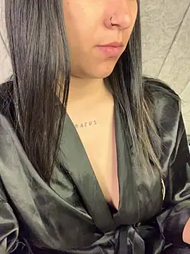 Val12777 online show from 04.25.26