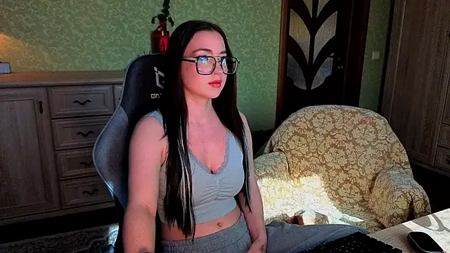 AnneAverry online show from 03.23.26