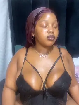 THICKBARBIE32 online show from 06.02.26