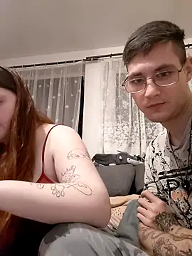 hotchris0708 online show from 12.21.25