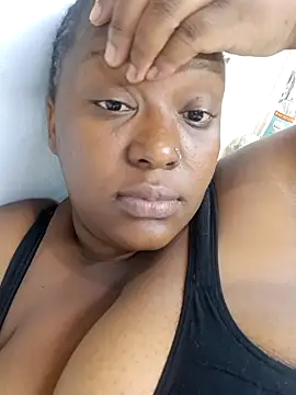 Snapshot of JANIELEE8x chatting on 01.17.26 JANIELEE8x online show from 01.17.26